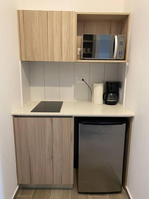 Apartamento Cerca Del Aeropuerto Guatemala City Екстериор снимка